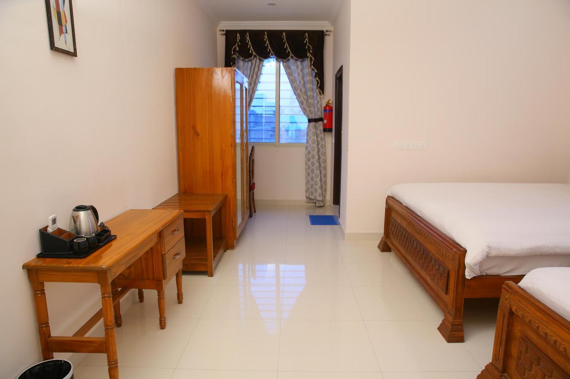 Saba Executive Rooms And Apartments Haïdarabad Extérieur photo