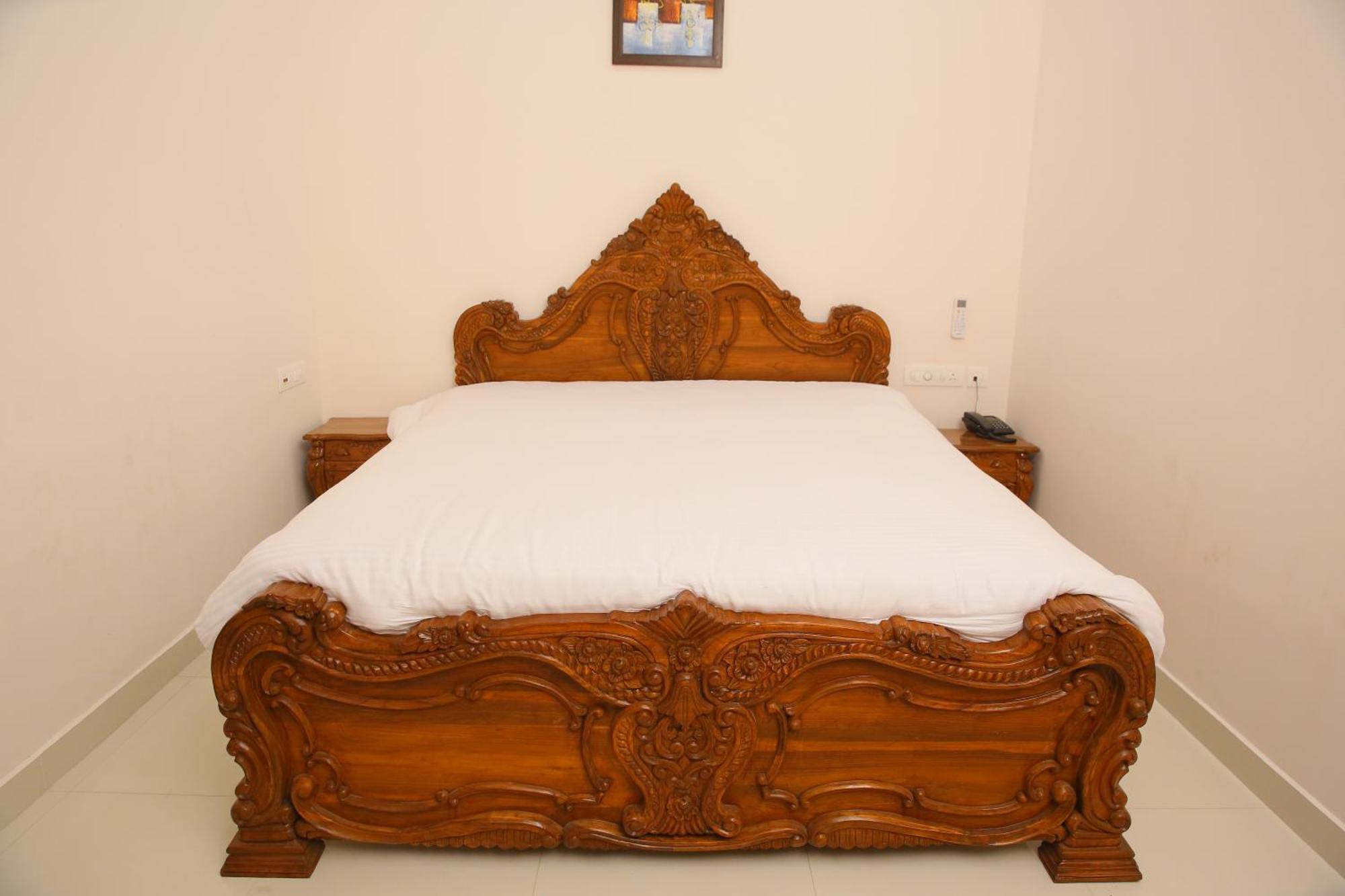 Saba Executive Rooms And Apartments Haïdarabad Extérieur photo